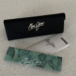 MAUI JIM glasses sunglasses hard case clamshell new with dust cloth cleaning